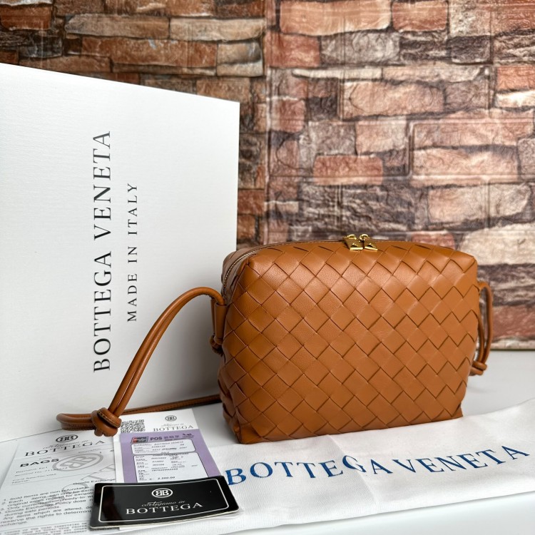 BOTTEGA VENETA LOOP MEDİUM TABA